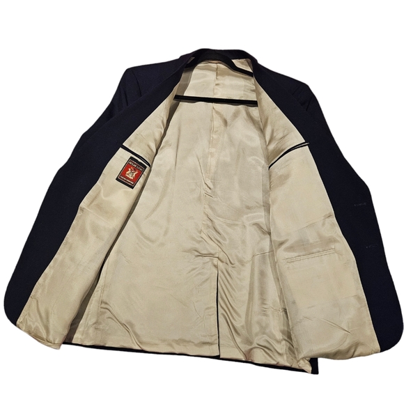 Mens Blazer w/ Free tie includes - Picture 4 of 8